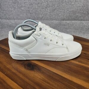Vans Low Top White Leather Skate Sneakers Youth 6 Womens 7.5 500714